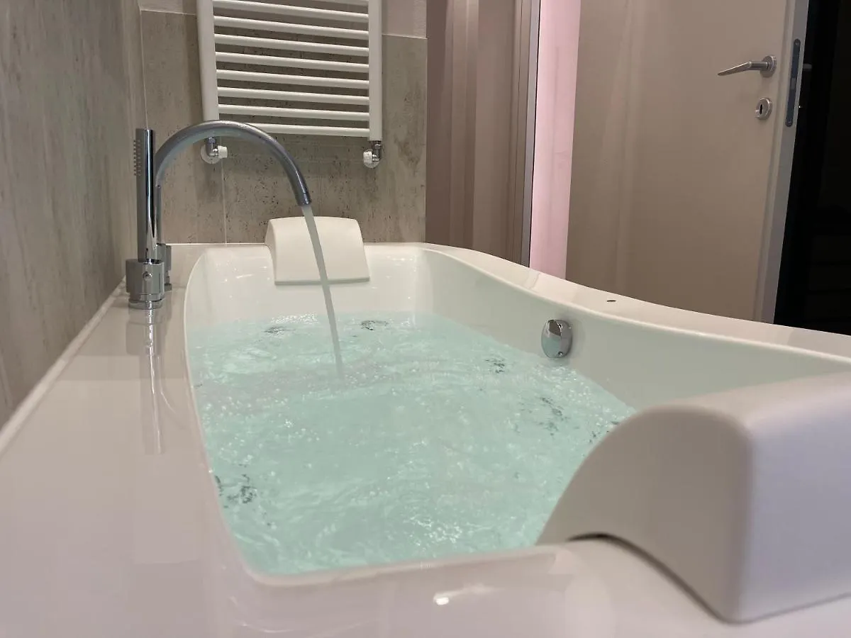B&B Castello 25 Desenzano del Garda Bed & Breakfast