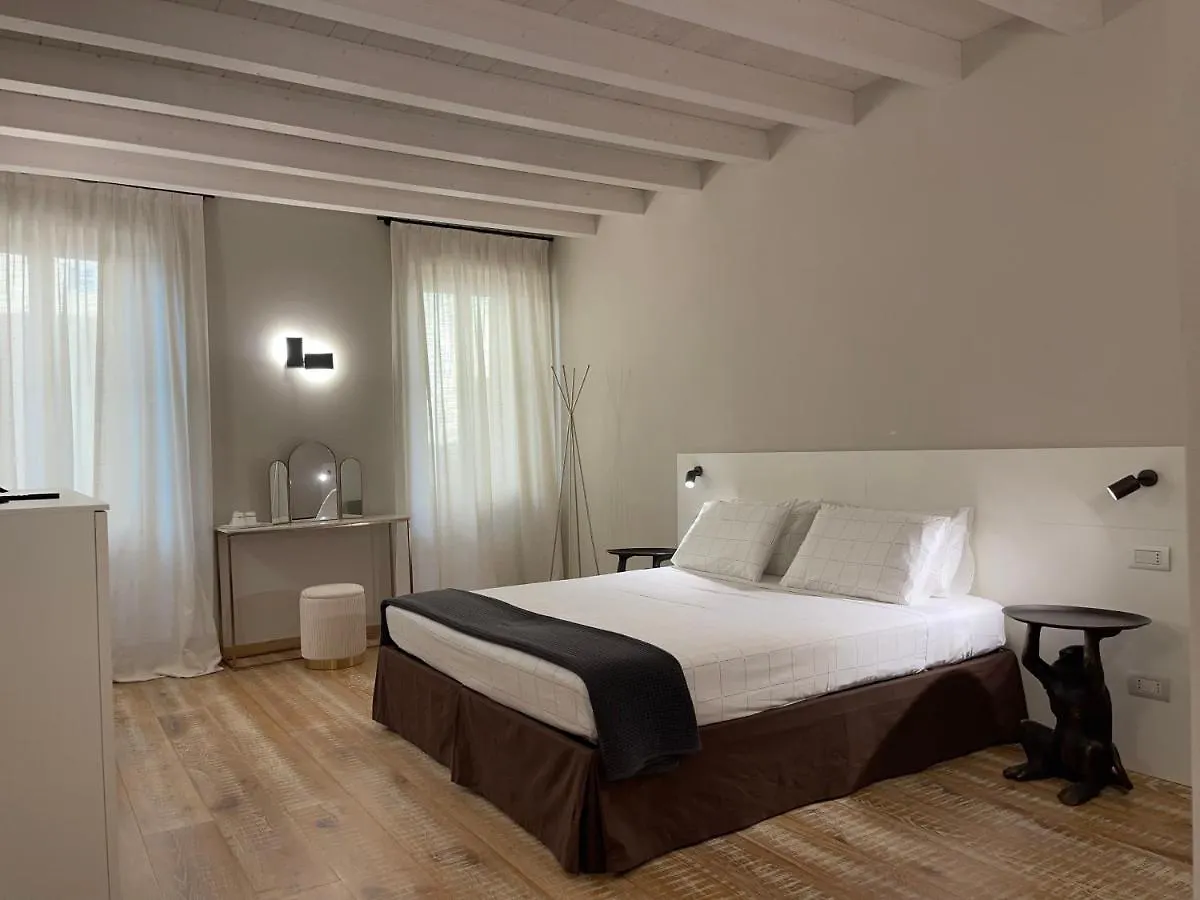 Bed & Breakfast B&B Castello 25 Desenzano del Garda