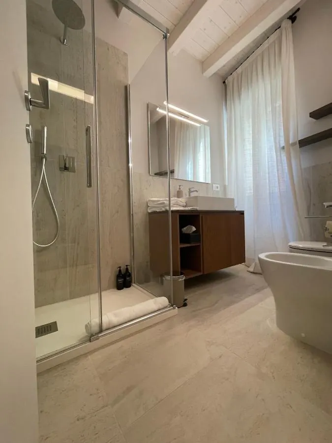 B&B Castello 25 Desenzano del Garda 0*,
