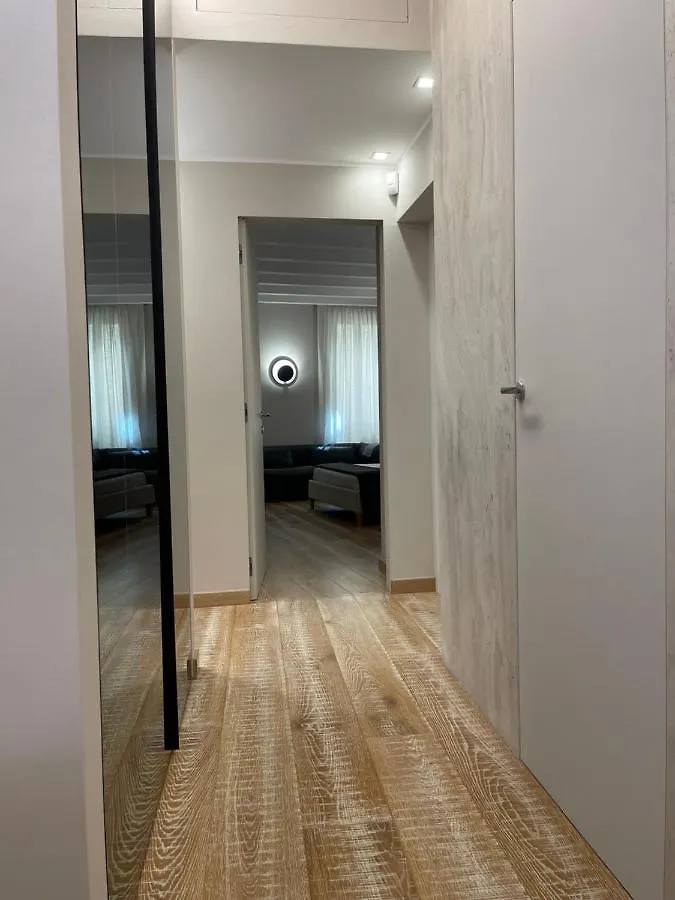 B&B Castello 25 Desenzano del Garda 0*,  Italy