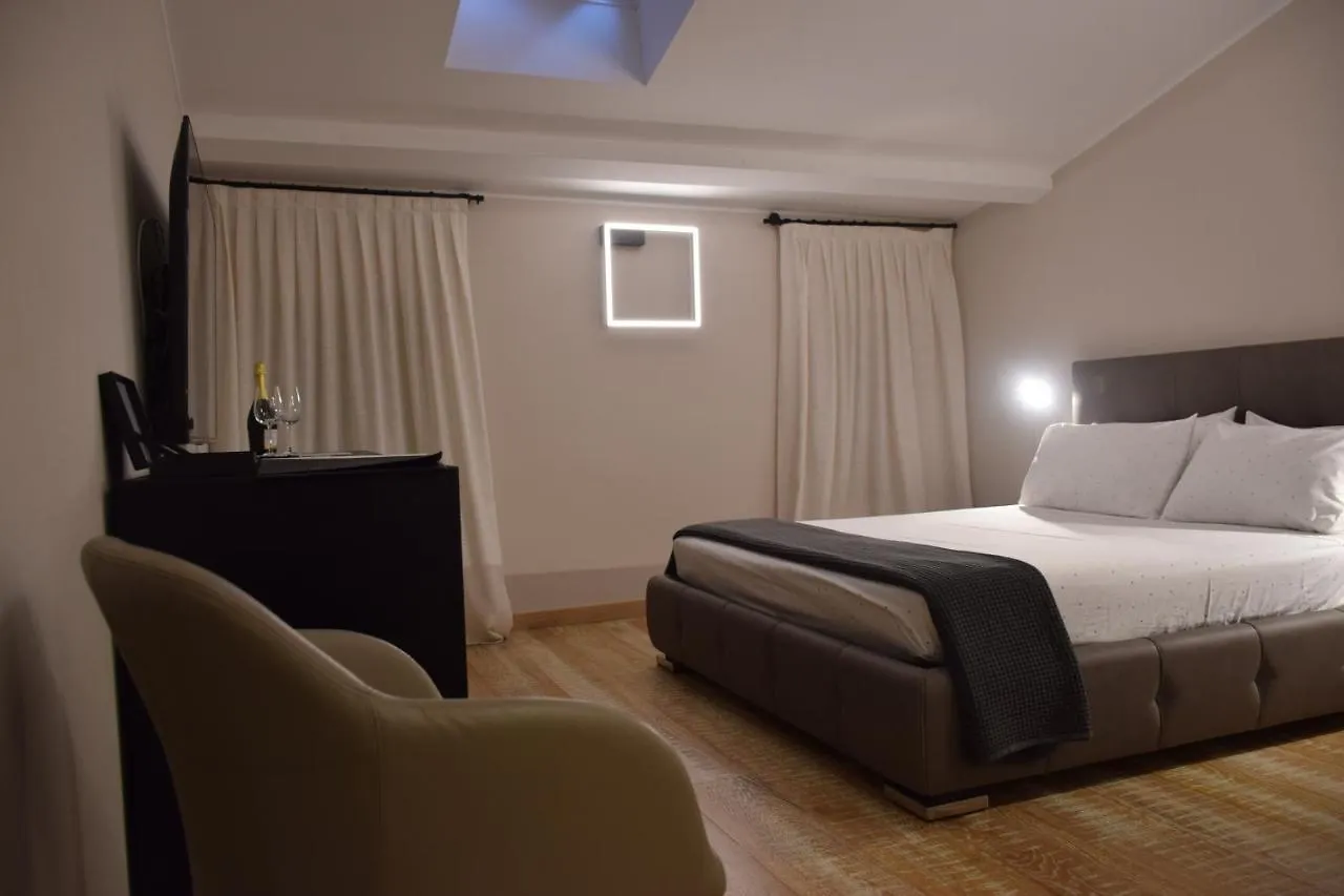 B&B Castello 25 Desenzano del Garda Italy